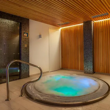 Hotel Carlos I Silgar 4*