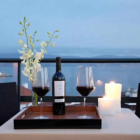 Hotel Carlos I Silgar 4*