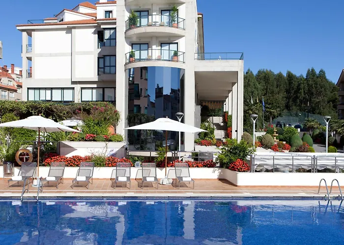 卡洛斯一世希尔加酒店